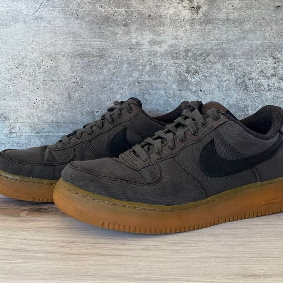 NIKE AIR FORCE 1 LV8 Style Premium BLACK GUM - Picture 2 of 12